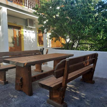 Apartments M&B سفيتي يوراي المظهر الخارجي الصورة